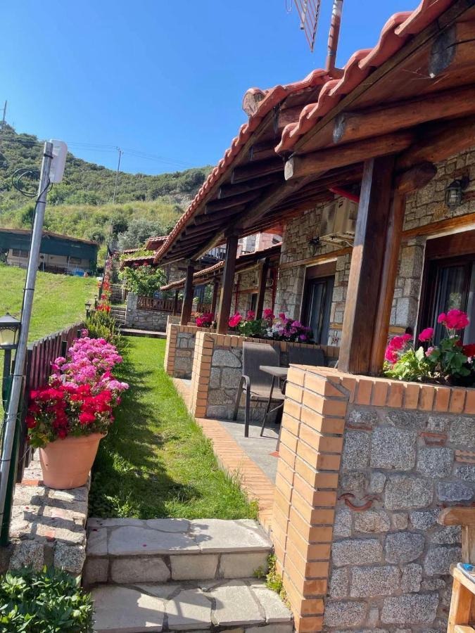 Theano Apartments Sarti Bagian luar foto