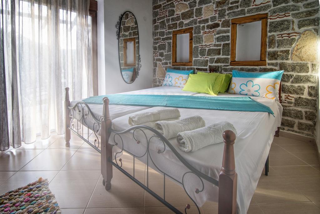 Theano Apartments Sarti Bagian luar foto